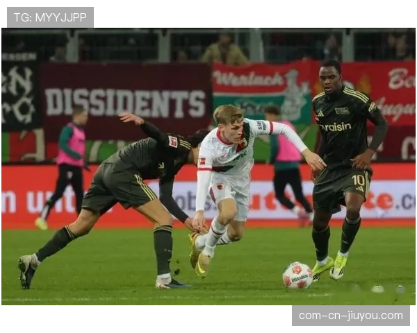 法兰克福与科隆交锋一胜零平一负，近期对决呈现互有胜负